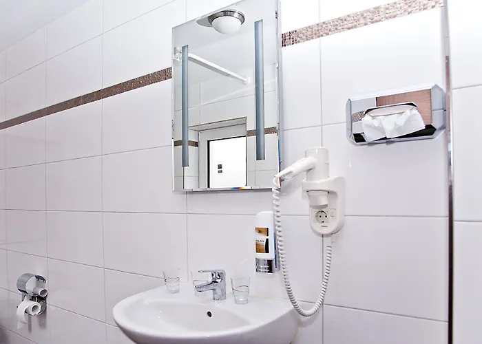 Hotel Arena Am Wasserpark 3*