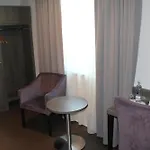 Ξενοδοχείο Arena Am Wasserpark 3*