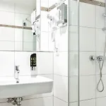 Ξενοδοχείο Arena Am Wasserpark 3*