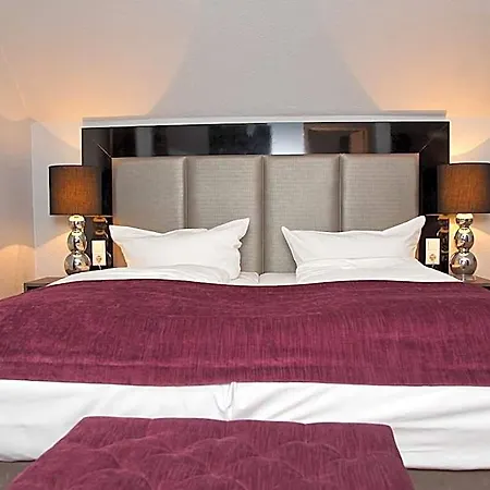 Hotel Arena Am Wasserpark 3*