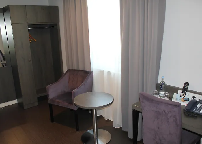 Arena Am Wasserpark 3* Φραγκφούρτη